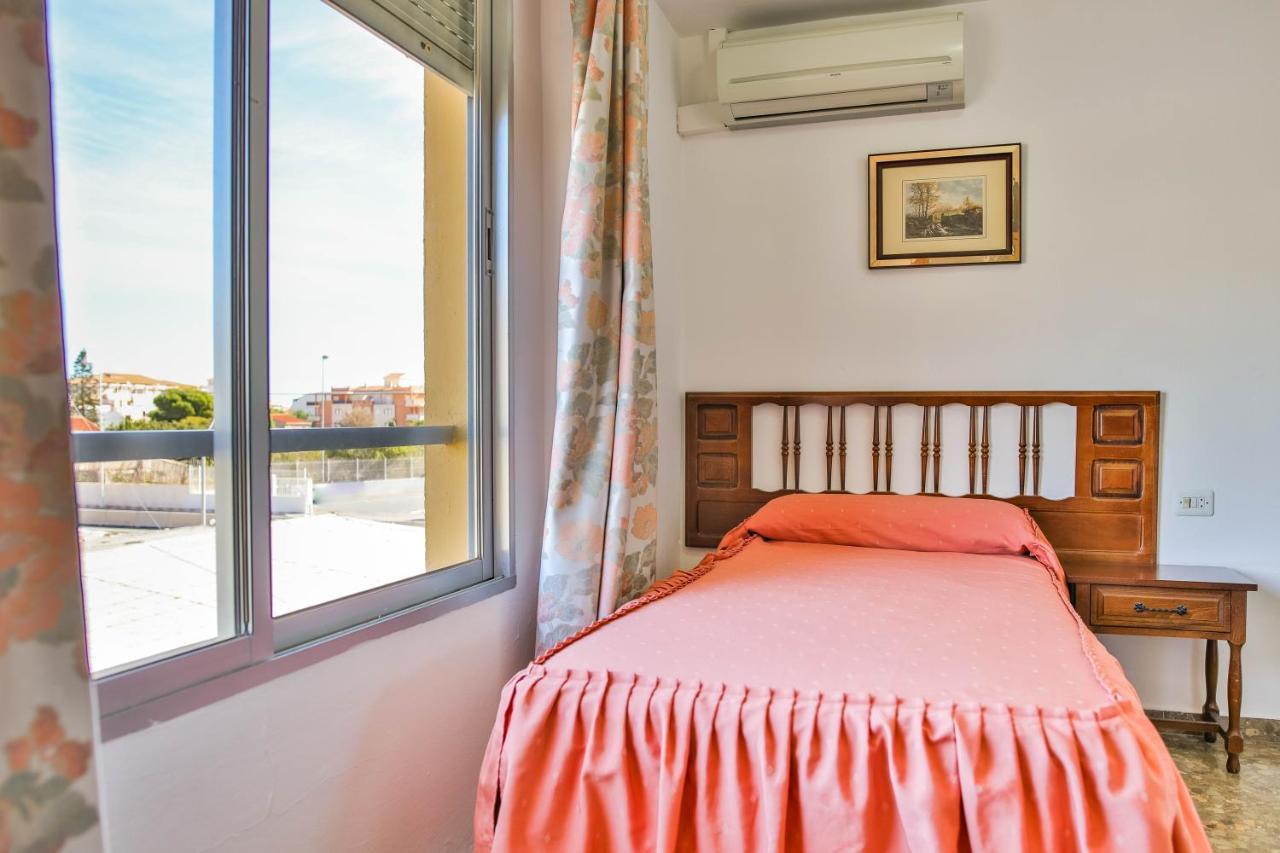 Hotel Iberico Кастель-де-Ферро Экстерьер фото